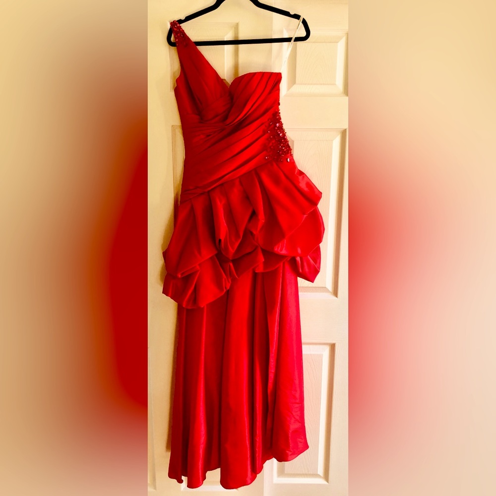 Sherri Hill Red Embroidered Dress With Custom Detachable Skirt